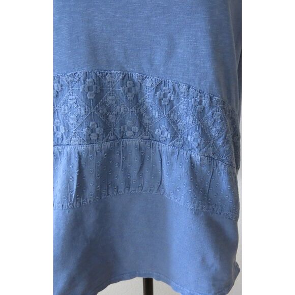 Chico's Knit Embroidered Panel Tee Top Blue Short Sleeves size 1 (M 8-10) EUC - Picture 5 of 7